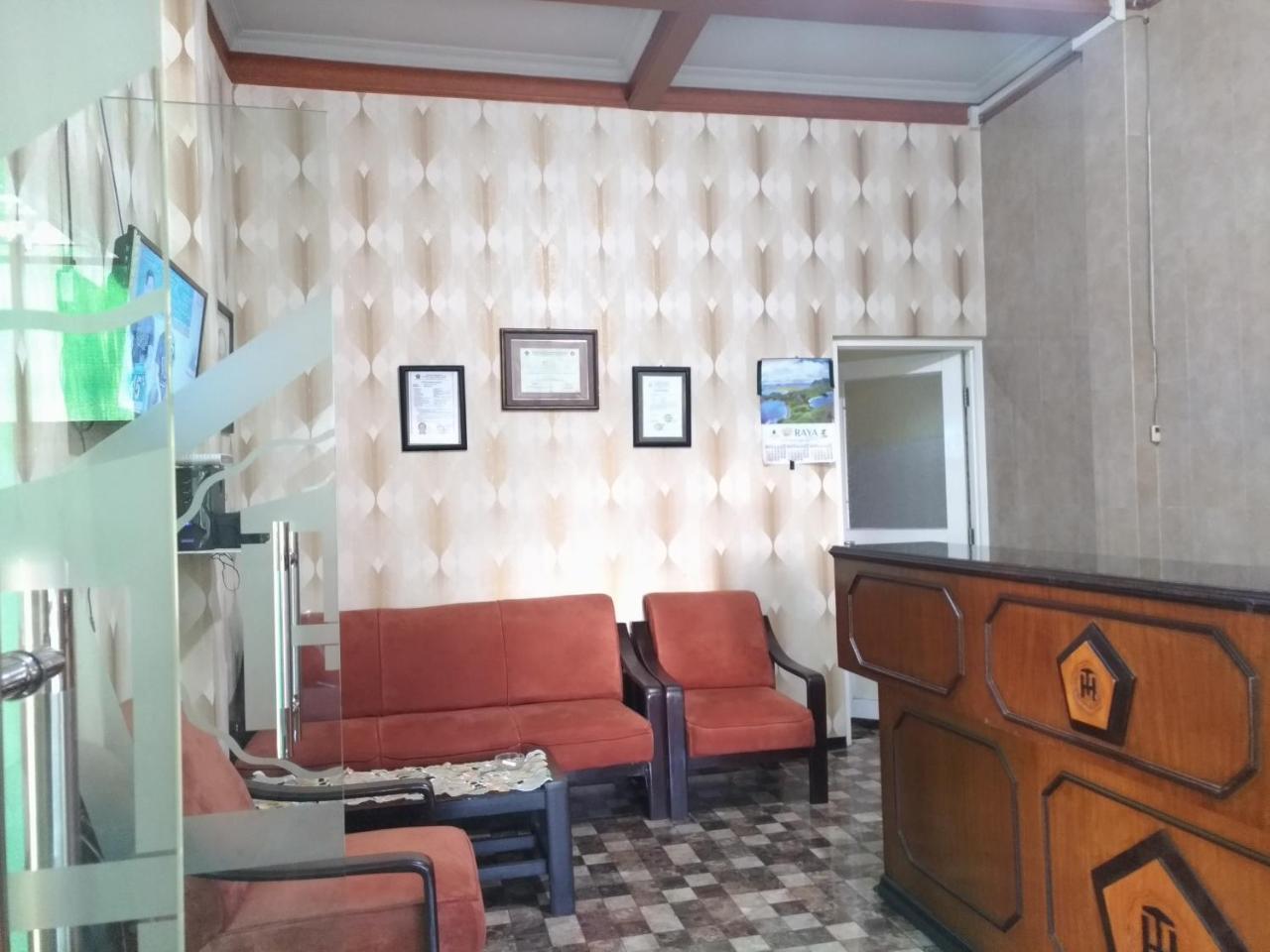 Hotel Tirto Μαλάνγκ Εξωτερικό φωτογραφία